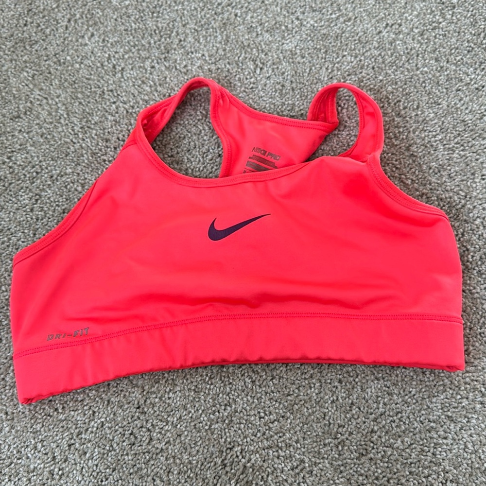 Nike sports bra
